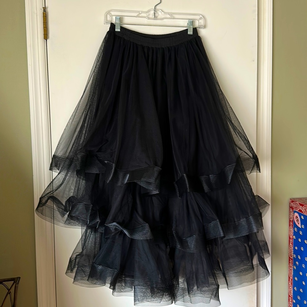 Gracia black tiered tulle maxi skirt